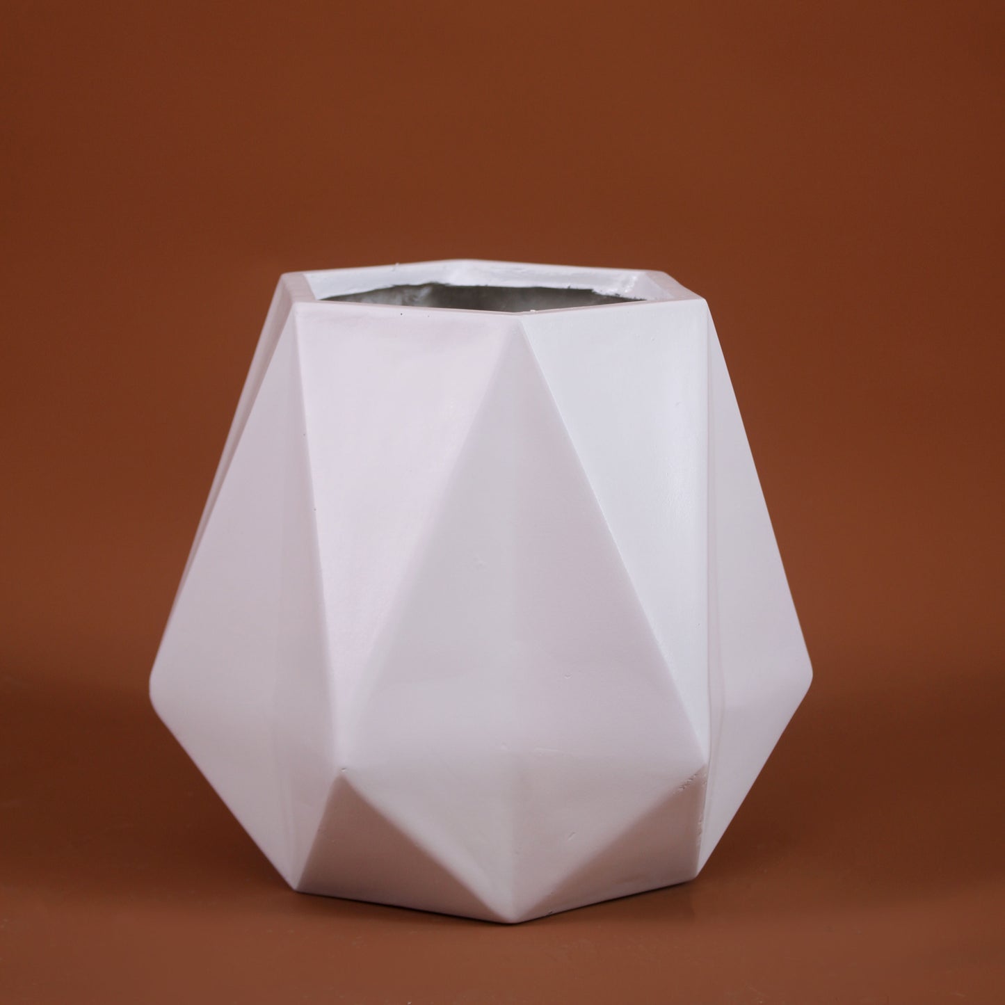 Hexagon Planter ā Modern Fiberglass Pot with Geometric Design