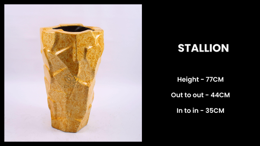 Stallion Planter – Bold Fiberglass Pot for Statement Indoor & Outdoor Spaces