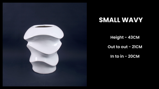 Small Wavy Planter – 43cm Fiberglass Pot with Sculpted Curves for Indoor & Outdoor Styling