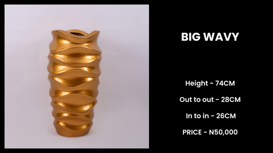 Big Wavy Planter – 74cm Tall Fiberglass Pot with Sculpted Curves for Modern Decor
